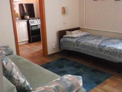 Невелика  однокімнатна  квартира поряд з курортом Миргород