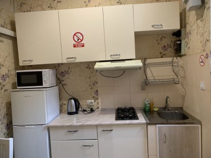 Здам 1 км квартиру подобово в центрі вул. Майдан ринок 33 Стрый