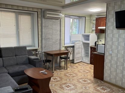 Здам 3 км. кв жд,авто вокзали. в центрі міста по добово 1300 за добу. Кременчук