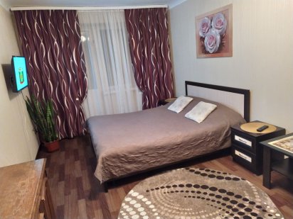 ПОДОБОВО/Погодинно/ Оренда квартири в Рівному Рівне