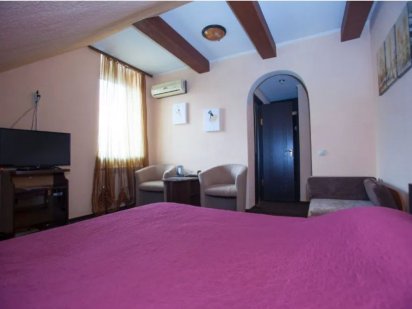 Мини-отель Вояж. К вашим услугам Комфортные и уютные номера.