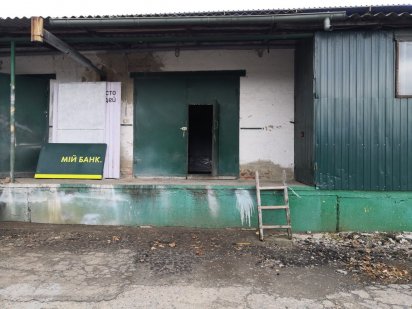 Оренда склад 180 м/2 з рампою Суми