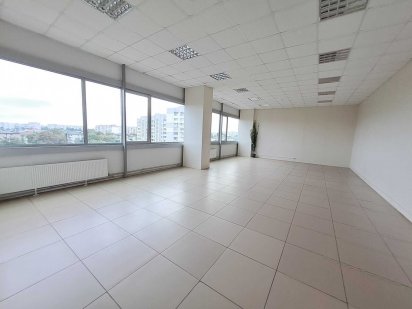 Оренда офіса в Бізнес Центрі Черкаси