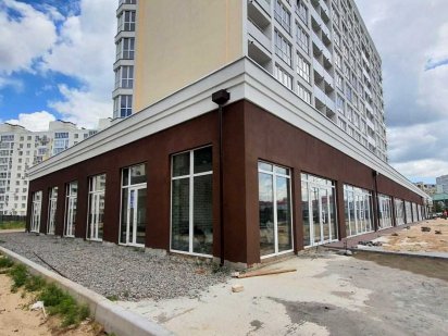 Здам комерційне приміщення вул.Незалежності 23 - Масани Чернигов