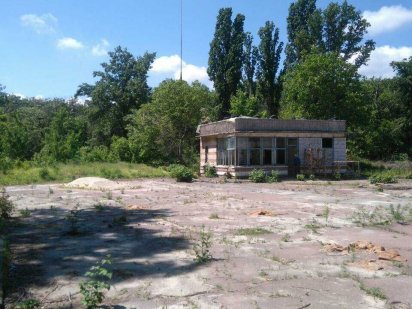 здам в оренду заасфальтовану площадку Черкаси