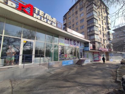 Приміщення на пр. Соборному, 202 кв.м. + підвал