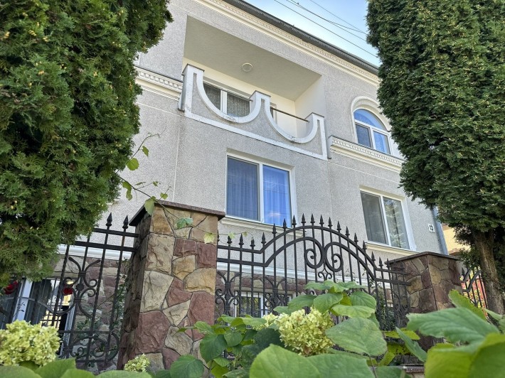 Продається будинок в затишному районі поряд з центром Тернополя. - фото 1