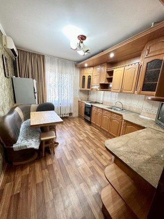 Продам 4к квартиру для великої сімʼї, на Намиві - фото 1