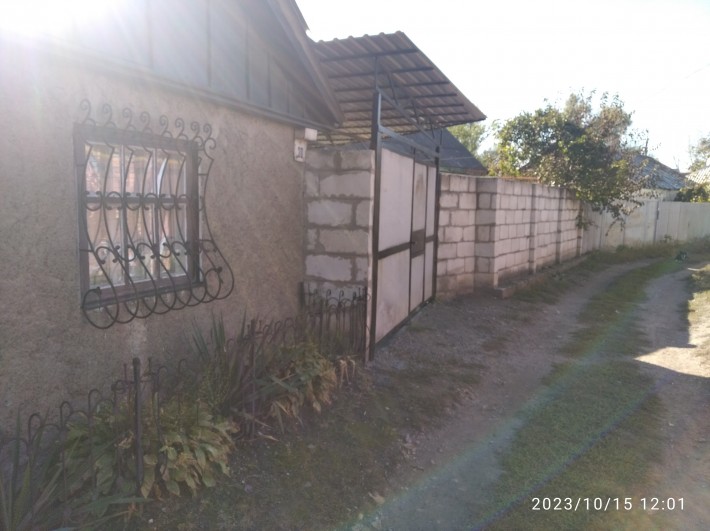 Продам дом в Луганске, Артемовский р-н - фото 1