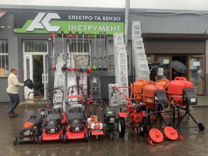 Оренда приміщення магазину у м. Долина площею 100 кв.м Долина