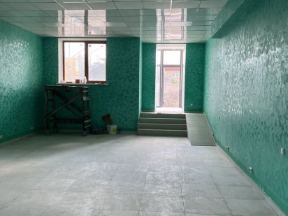 Здам в оренду комерційне приміщення поруч Нової Будови з ремонтом. Кам'янець-Подільський