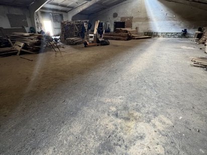 Складське приміщення в оренду 700-800 кв. м. Лубны