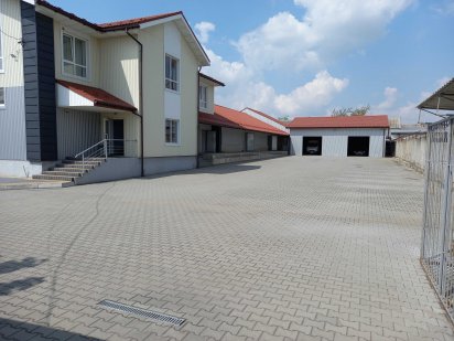 Продаж(оренда)комерційної нерухомості-склади,офіси,бокси Нововолинськ