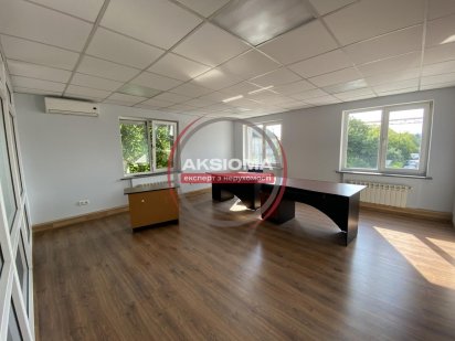 Оренда офісу по вул.Петлюри Івано-Франківськ