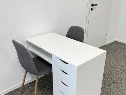 Оренда для майстра манікюру Рівне Рівне