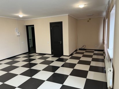 Оренда затишного офісу 47 кв.м Черкаси