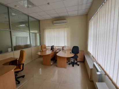 Офис  200 кв.м.  центр