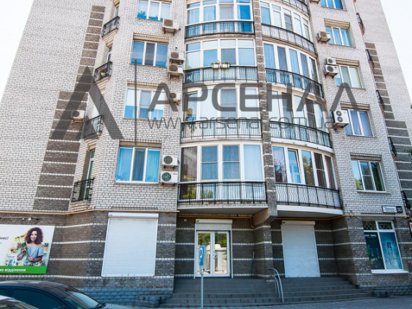 Приміщення в р-ні Малого ринку  - 174 кв.м.