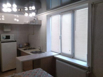 подобово Дім.8ліжок посуточно ЗміївХар.об/WiF/7кім/3жил/зручності/Дві