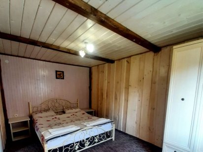 Яремче оренда котеджа подобово Котедж2 «Біля водоспаду» для 2-4х осіб Яремче