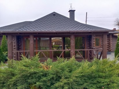 Оренда будинка дома с бассейном у реки с территорией посуточно у реки Днепр