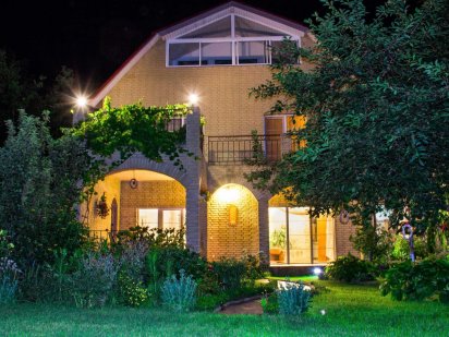 Аренда Дома посуточно, Чан, Дом с баней, бассейн, снять Дом, беседку. Дніпро