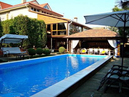 . Дневной отдых у бассейна для тех  кто ценит комфорт и красоту Дніпро