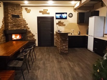 Оренда будинку з басейном. Осокорки 5 хв.  Басейн, баня, батут Київ