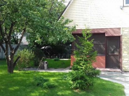 83 Дом посуточно на Русановских Садах м Левобережная до 20 человек Киев