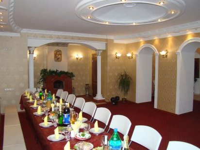 Оренда будинку подобово. Банкетний зал. Миколаїв