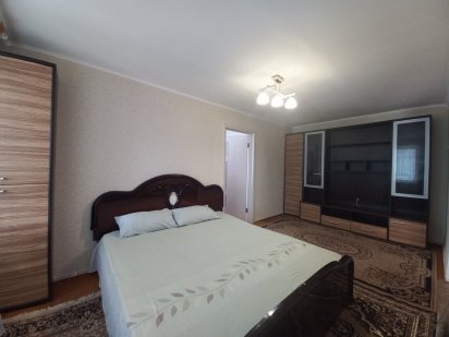 КУБ -2 комн Посуточно, почасов, ЦЕНТР ул Соборная, рядом ВЛК Павлоград