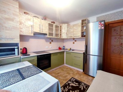 2-кім. Район "Бруклін", Парк, лікарня СБУ. Подобово. Ціна доби. Рівне