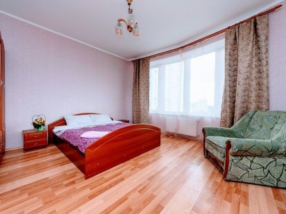 Велика 2кім Осокорки, Ривер Молл,Адонис посуточно Київ