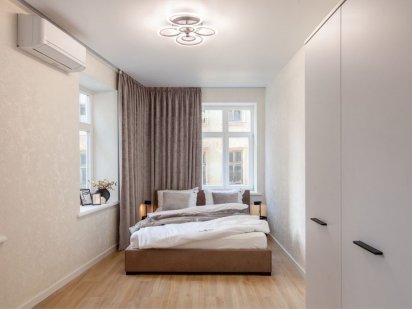 Подобова оренда квартири Львів площа ринок Львов