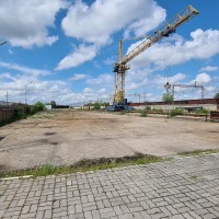 Здається площадка 3000 м2 зі складом в с. Партизанське Дніпро