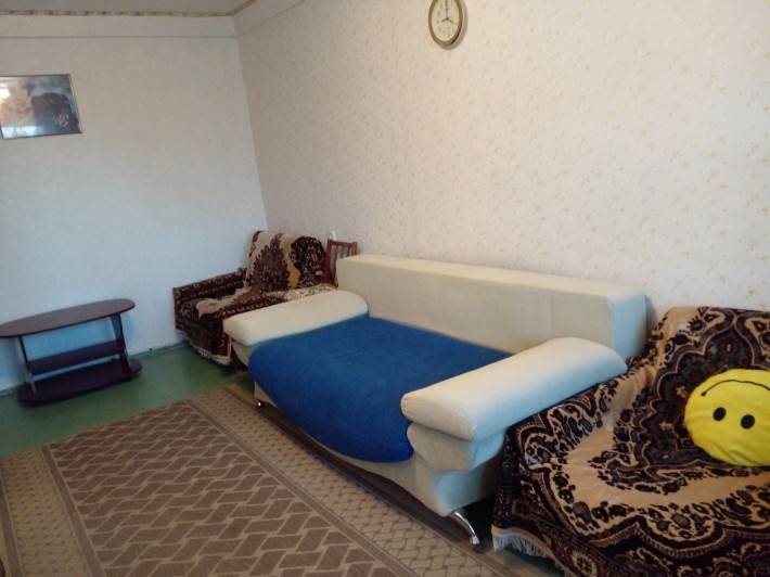 Сдам 1-х комн.квартиру по ул Брестской 7/9-эт,в р-не завода Маршал.Цена 20.000рублями+коммун.усл, - фото 1