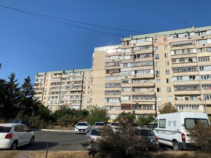 Без% продам 1к Ревуцького 24/4, Харківська, Позняки, Київ, Дарницький район Київ