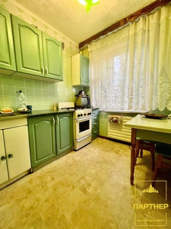 Продам 2 кімнатну квартиру по вул. Київській - фото 1