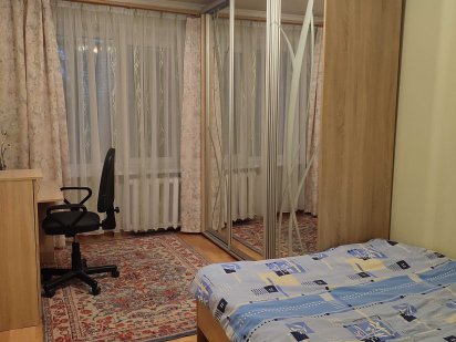 Сдам 2-х комнатную квартиру посуточно в центре.