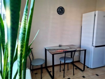 2й ПОВЕРХ!ДОКУМЕНТИ!ЦЕНТР!подобово/погод 1но кімн кв/КОНДИЦІОНЕР