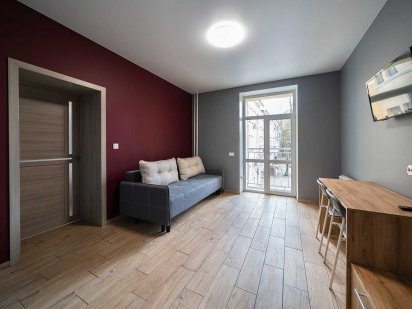 Подобово 2-кімнатна Чернігів Центр готель Україна, ремонт Чернігів