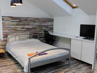 Центр города Современ уютная квартира-студия м.Научная рядом госпиталь Харьков