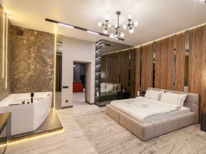 Апартаменти з джакузі у центрі Львова по вул. Мосяжна 4 Львів