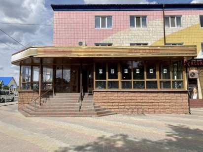 Продається приміщення в центрі міста 135 м.кв. Сарни