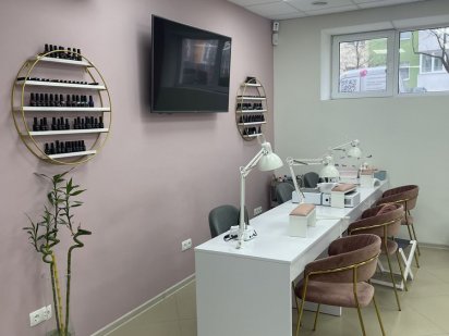 Робоче місце майстра манікюру/педикюру Вишневое