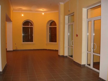 Здам приміщення з ремонтом у центрі міста! Фасад вул. Павліченко! Белая Церковь