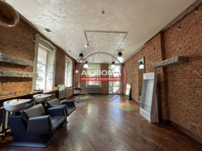 Оренда нежитлового приміщення в центрі, 98м2 --у Івано-Франківськ
