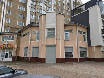 Фасадне приміщення на 1 поверсі на початку вул. Тролейбусної Івано-Франківськ