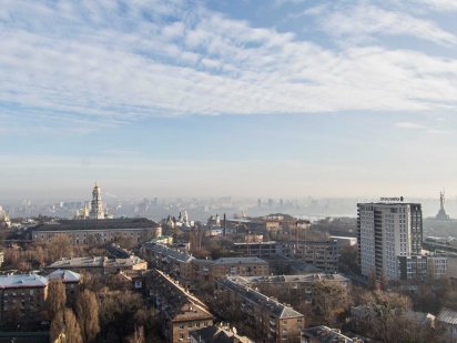 Офіс 32 м2 на Князів Острозьких 46/2 з панорманим видом Київ