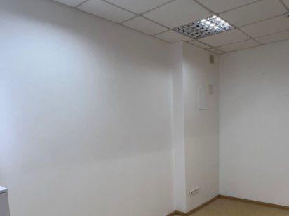 Сдаю места на аренду для визажиста , бровиста,мастера по маникюру Кривой Рог